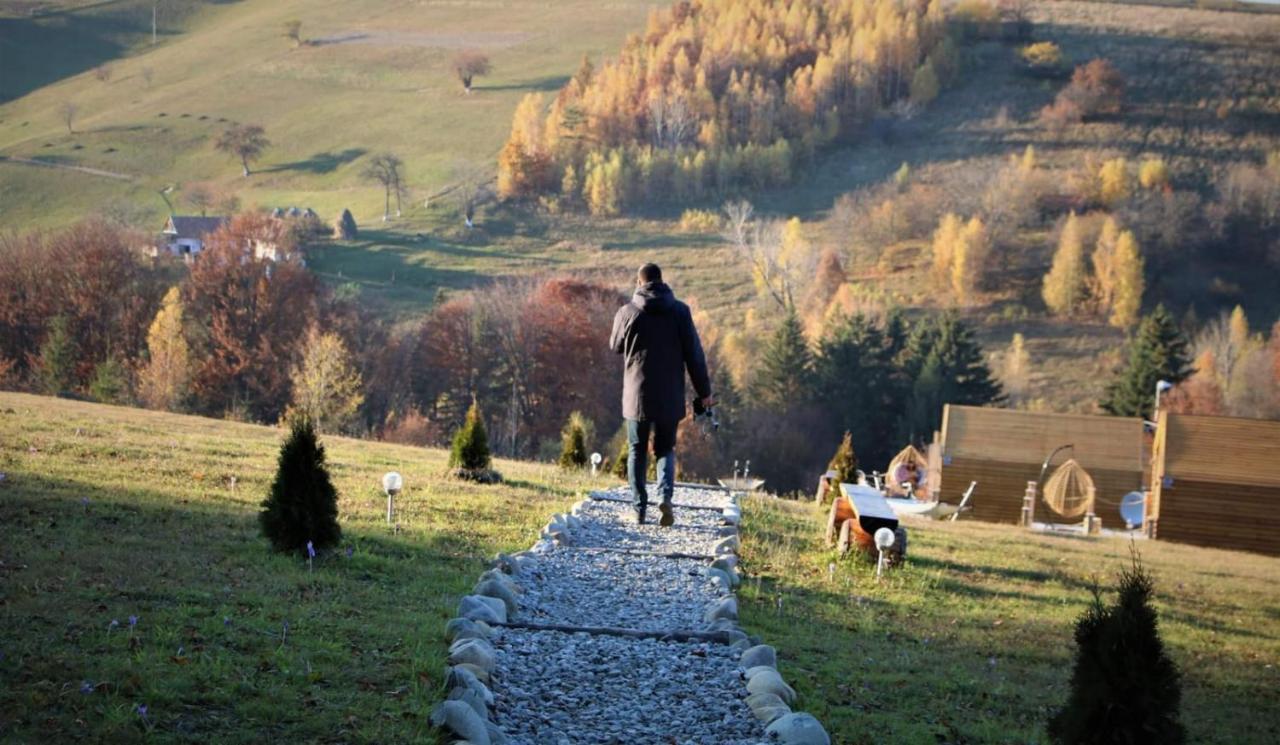 My Little Village Poiana Mărului Extérieur photo