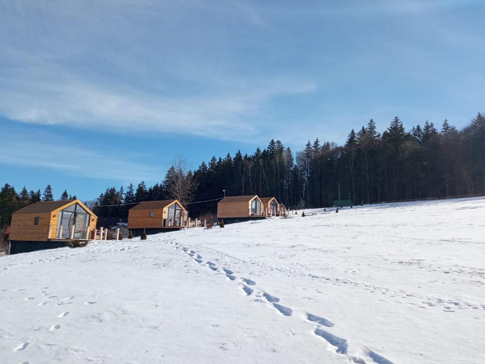 My Little Village Poiana Mărului Extérieur photo